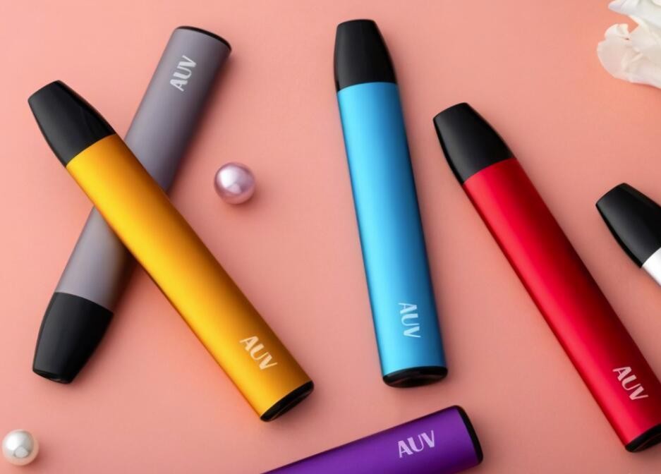 悦刻电子烟闪一下红灯闪一下白灯 悦刻电子烟亮红灯是怎么回事